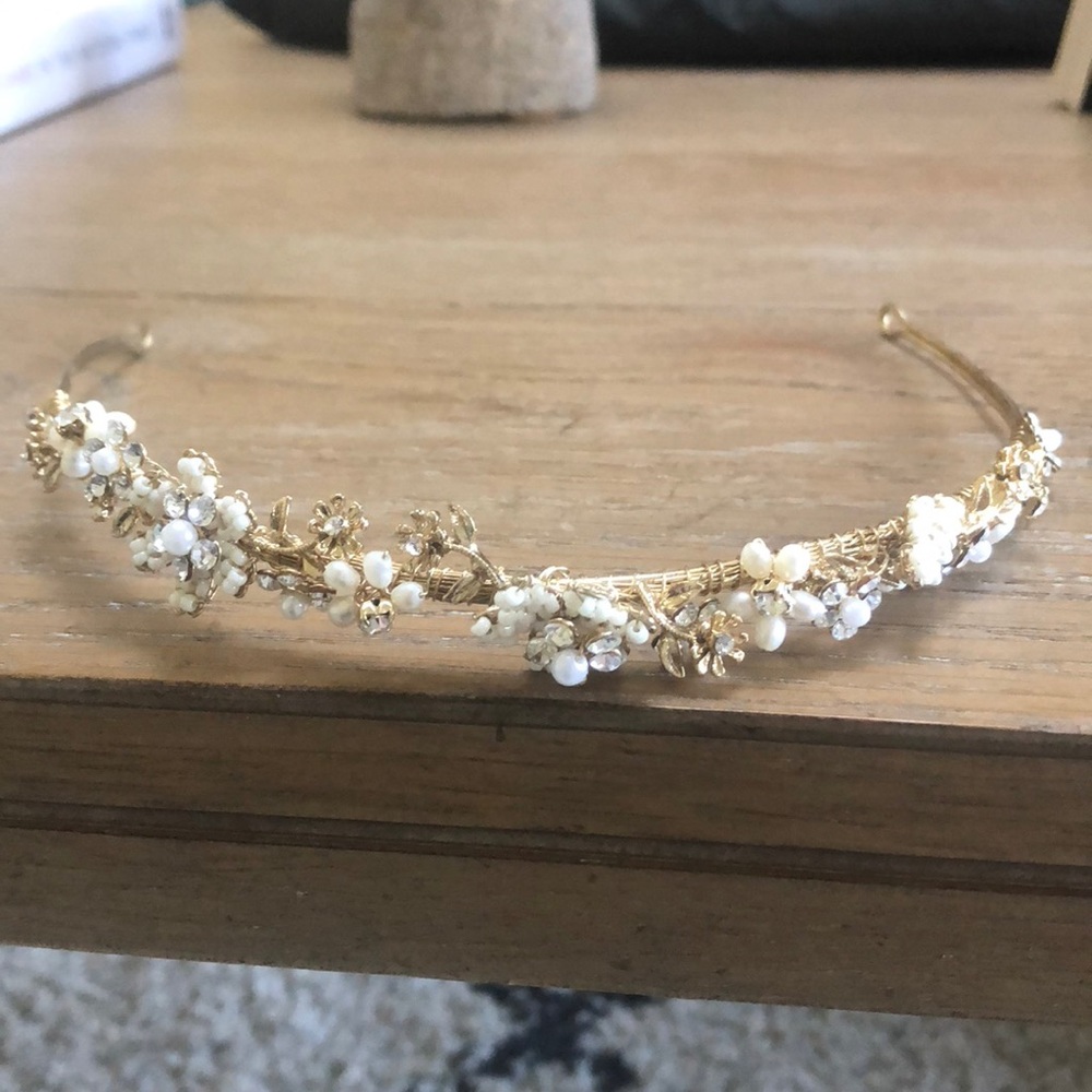 Bridal headband - all pieces in tact
